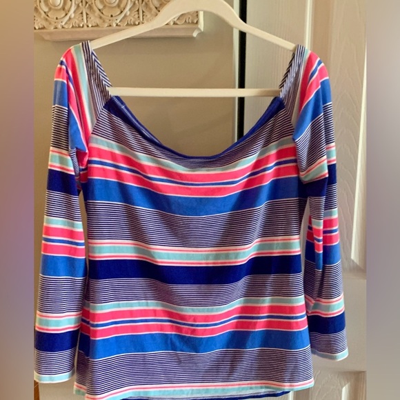 Lilly Pulitzer Boxy 3/4 Sleeve Blouse in Pink and Blue - Picture 5 of 6
